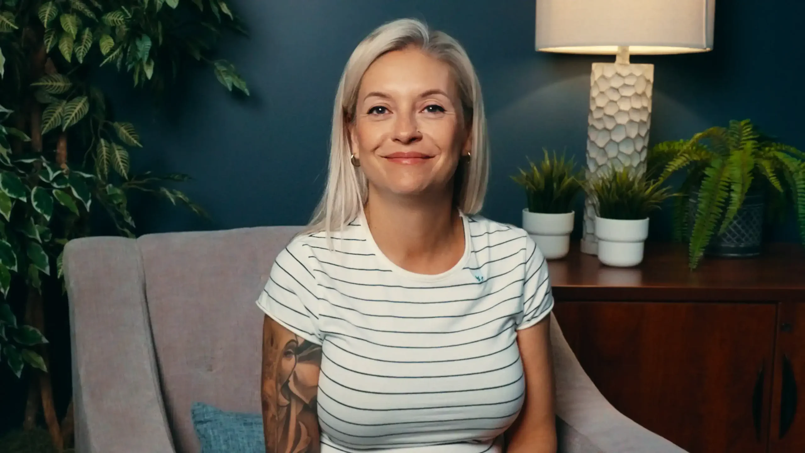 alex-brown-still_compressed